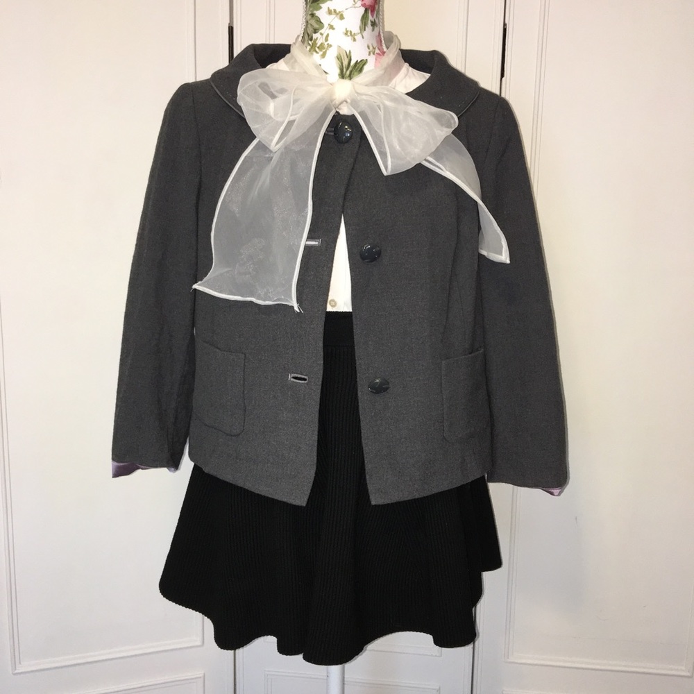 Vintage Round Neck Buttoned Jacket